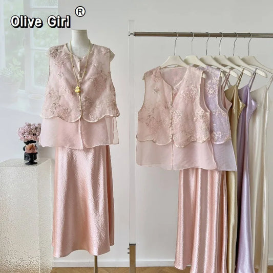 Olivegirl Summer 2026 Chinese Embroidered Vest Women's Clothing Sleeveless Camisole Nail Bead Mesh Stitching High-end Elegant